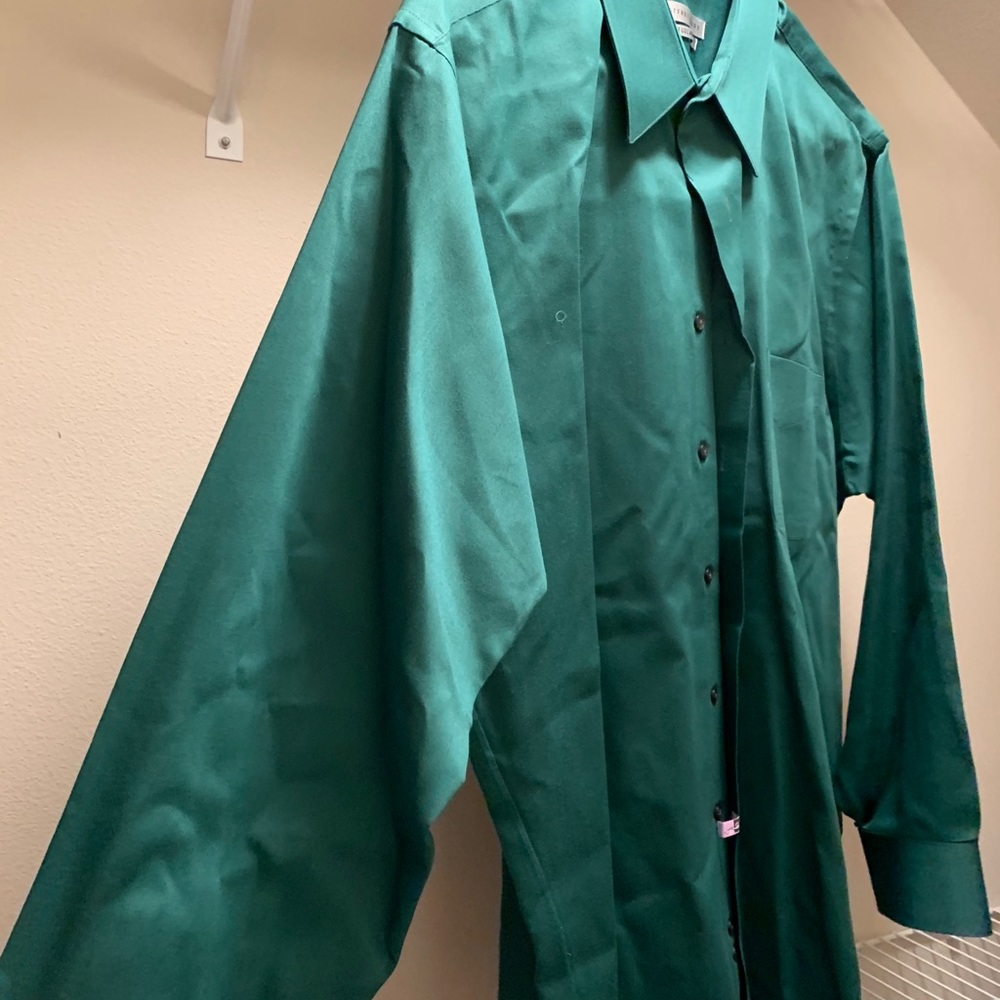 Men’s dress shirt